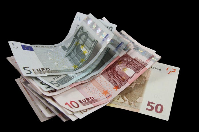 euros bce dinero billetes
