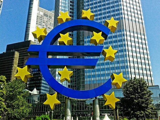 BCE implementa IA: ¿Adiós a los empleados?