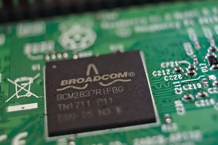 Acciones de Broadcom suben impulsadas por BofA
