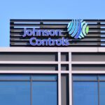 Johnson Controls (JCI) supera previsiones con un BPA de alt=