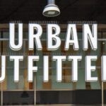 Acciones de Urban Outfitters (URBN) se disparan un 18%; Aquí están 20 acciones que se mueven en el premercado