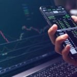 El IBEX 35 recupera los 14.200 puntos pese al retroceso: ArcelorMittal y Acerinox lideran las caídas