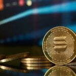Solana sube tras soporte de MetaMask y auge de una memecoin: ¿rally real o ruido pasajero?