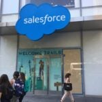 Salesforce lidera la revolución laboral digital con agentes de IA y nuevos clientes