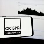 Cathie Wood apuesta por la biotecnología: estas dos acciones podrían multiplicarse por diez
