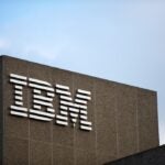 IBM impulsa sus acciones tras anunciar ordenador cuántico tolerante a fallos para 2029