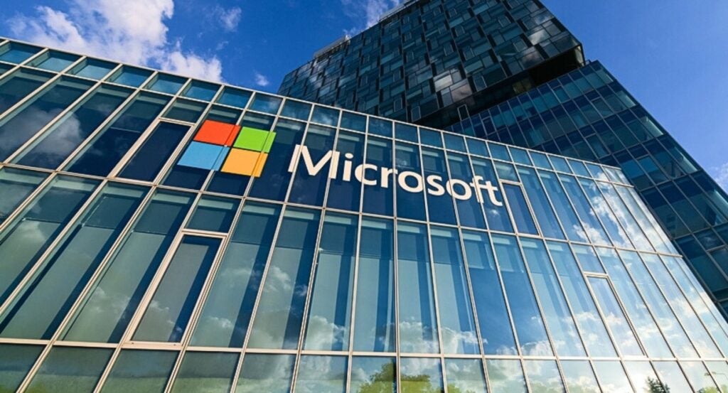 Cunto invertir en Microsoft (MSFT) para ganar 500 dlares al mes en dividendos? | Benzinga Espaa 