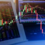 Santander, Aena e Indra redefinen sus estrategias con adquisiciones y fusiones clave