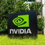 Jensen Huang se reúne con Trump antes de visitar China mientras Nvidia alcanza valoración histórica