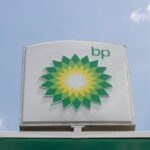 BP anticipa resultados mixtos en el 2T por caída del crudo y fortaleza en refinación