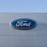 Ford apuesta por eléctricos más baratos ante recorte de ayudas en EE.UU.