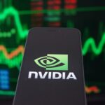 Acciones de NVIDIA rompen récords con 4,3B$ en bolsa: supera a Microsoft y lidera la carrera de la IA