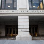 El débil informe de empleo de EE.UU. presiona a la Fed: el mercado ya descuenta recorte de tasas en septiembre