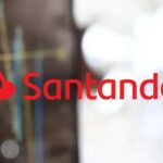 Santander mantiene el impulso bursátil gracias a ajustes de Goldman y Deutsche