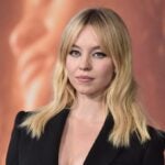 Acciones de American Eagle suben en bolsa con Sydney Sweeney pese a caída en tiendas
