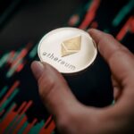 Ethereum supera los 4400 dólares y traders analizan si va por nuevos máximos