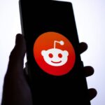 ¿Trading o fondos indexados? Inversores en Reddit advierten sobre los riesgos de apostar en bolsa