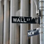 Futuros de Wall Street fluctúan tras caídas y debate sobre riesgos fiscales