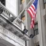 Futuros de Wall Street suben antes de Apple y datos clave de inflación