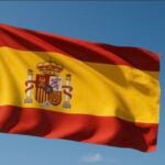 Bono español a diez años supera al francés tras mejora de calificación de deuda