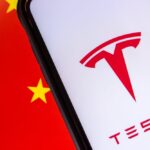 Acciones de Tesla suben con entregas récord y liderazgo en IA y conducción autónoma