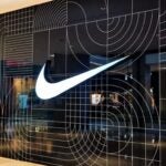 Acciones de Nike suben tras sorprender con resultados trimestrales