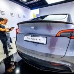 Tesla lanza nuevas variantes del Model 3 y Model Y: analistas alertan sobre características limitadas