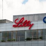 Las acciones de Eli Lilly están cotizando a la baja el viernes: ¿Qué está pasando?