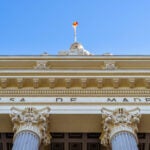 Ibex 35 se afianza sobre los 16.000 puntos mientras Europa espera señales de la Fed