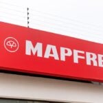 Mapfre sube un 45 % en 2025 pero enfrenta dudas tras ajustes contables