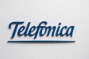 Telefónica reduce dividendo y lanza plan 2026-2030 centrado en inversión y eficiencia