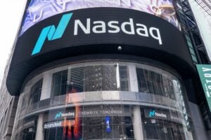 Dan Ives prevé Nasdaq a 30.000 y niega una burbuja tecnológica impulsada por la IA