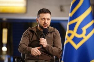 Escándalo de corrupción en Ucrania sacude al Gobierno de Zelenskyy y amenaza su relación con Occidente