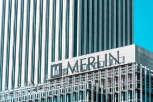 Merlin Properties cae pese a duplicar beneficio y anunciar dividendo a cuenta