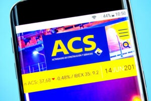 ACS eleva expectativas mientras Sabadell pide cautela ante falta de catalizadores