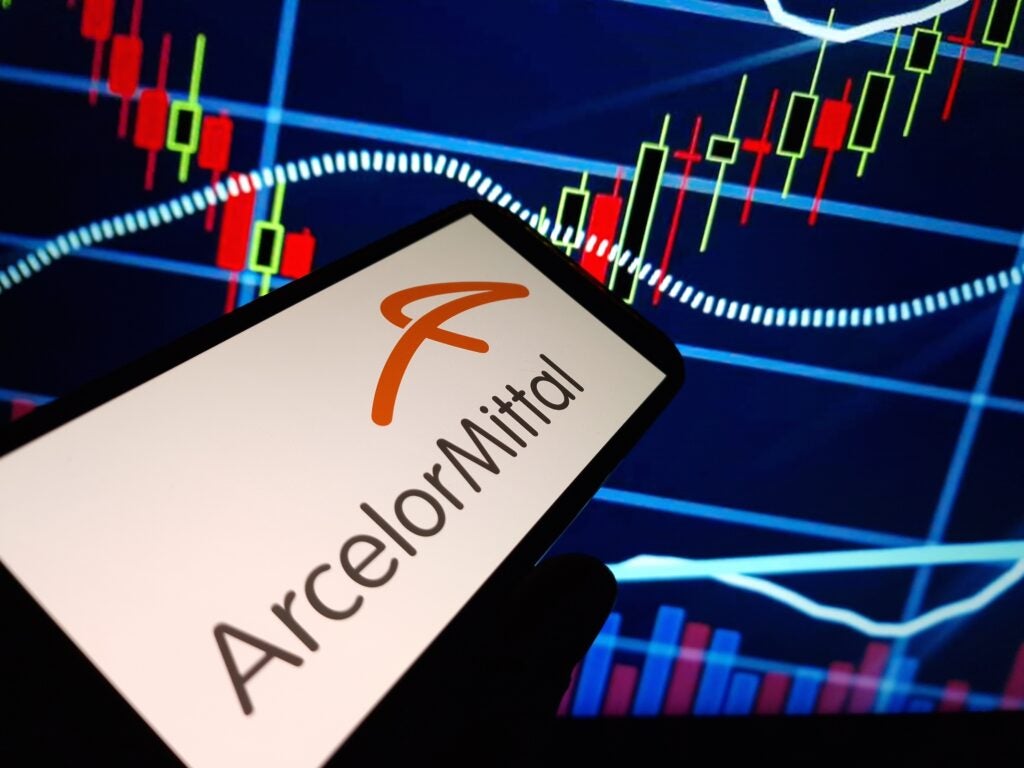 Acciones de ArcelorMittal y Acerinox se disparan por posible reducción de aranceles entre UE y EEUU Acciones de ArcelorMittal y Acerinox se disparan por posible reducción de aranceles entre UE y EEUU
