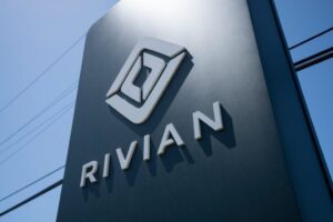 Las acciones de Rivian superan resistencia y activan una señal alcista en bolsa