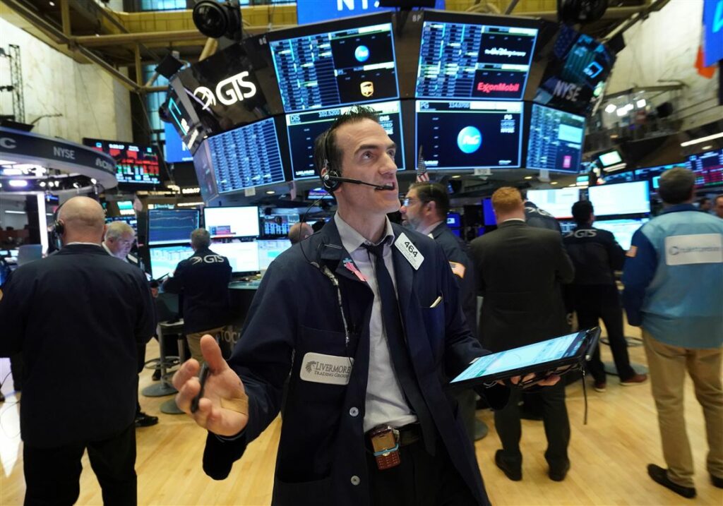 Borse caute, focus sulle mosse della Fed