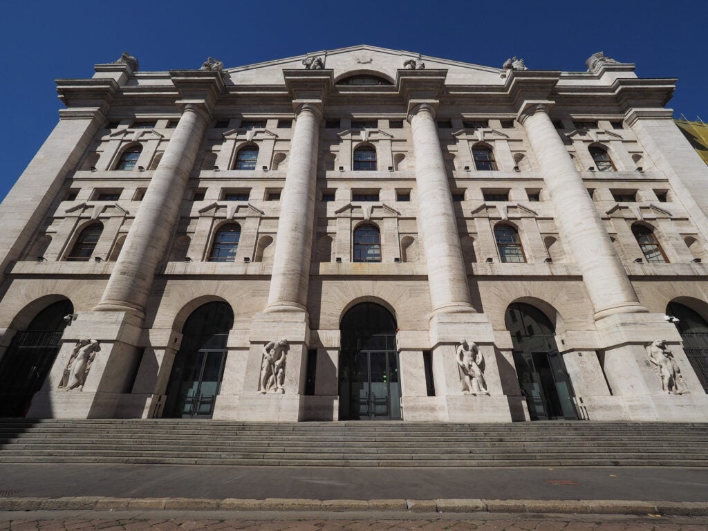 Borse deboli, a Piazza Affari pesa stacco cedola