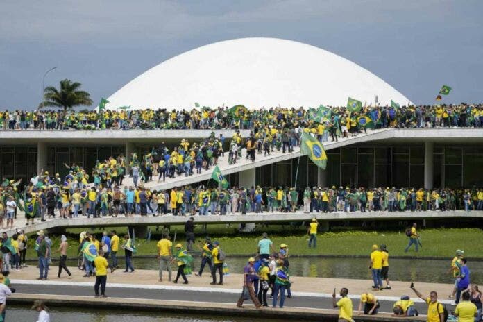 Tentato colpo di Stato in Brasile, la Borsa di San Paolo attesa in ribasso