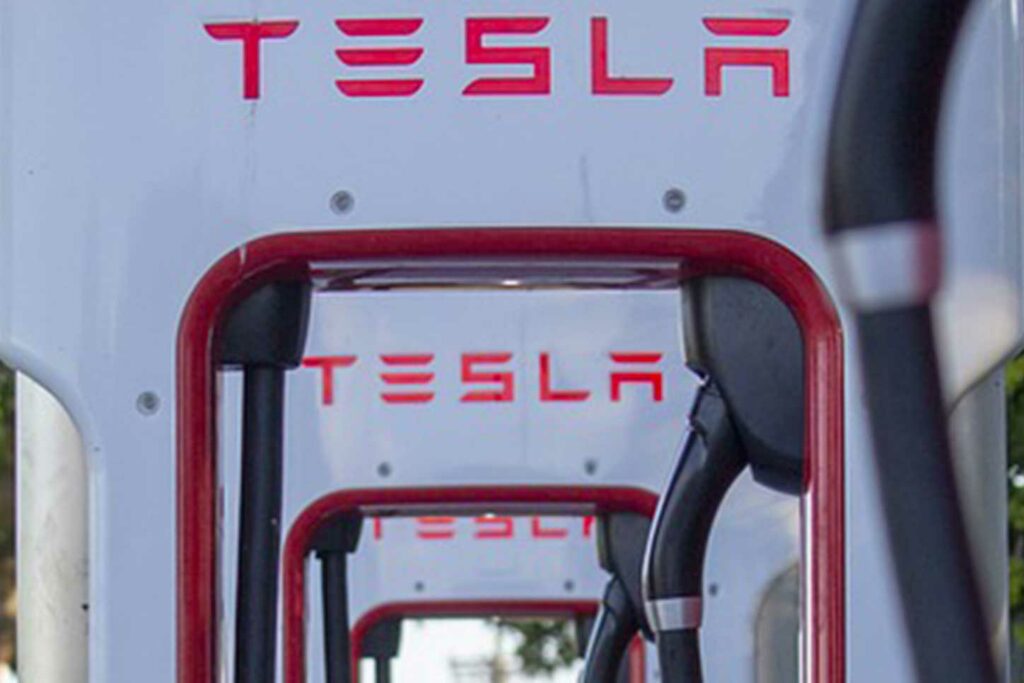 Stazioni di ricarica elettriche Tesla nei BWH Hotels