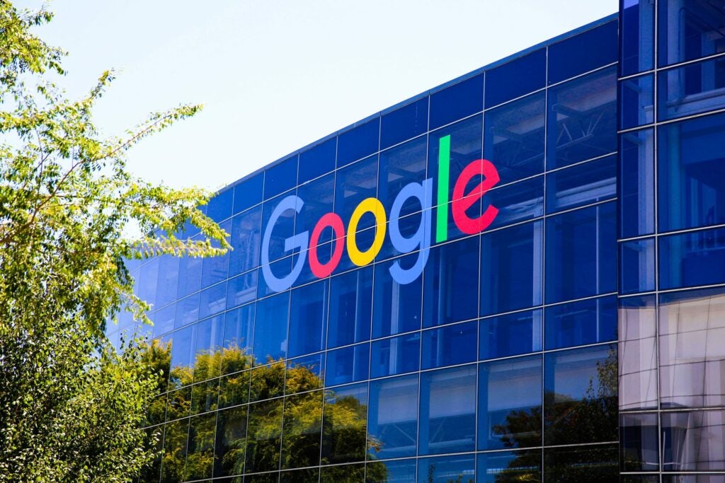 Google risponde a ChatGPT con Bard