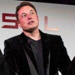 Elon Musk delude e Tesla crolla a Wall Street