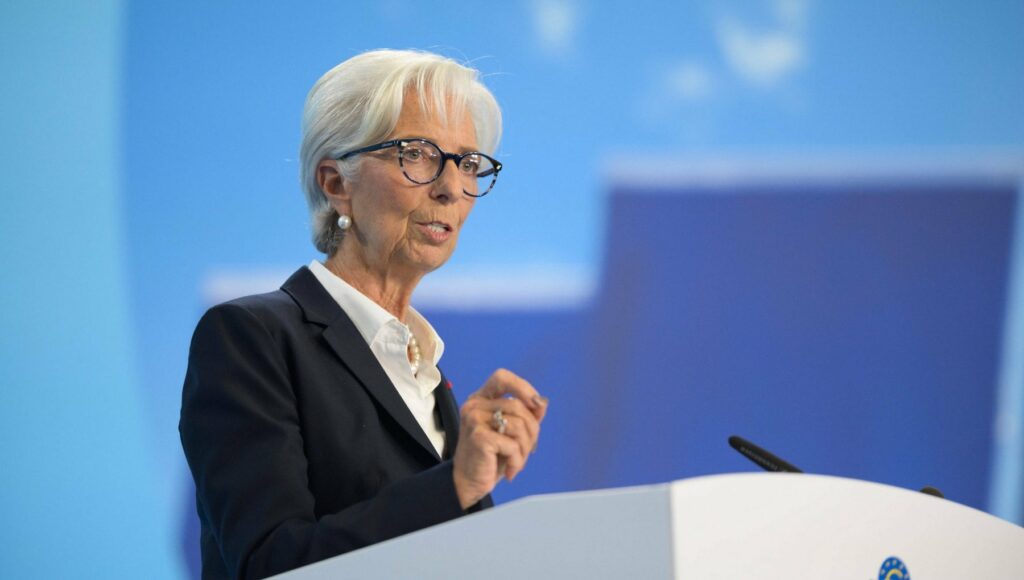 Lagarde: “Settore bancario migliorato dal 2008”