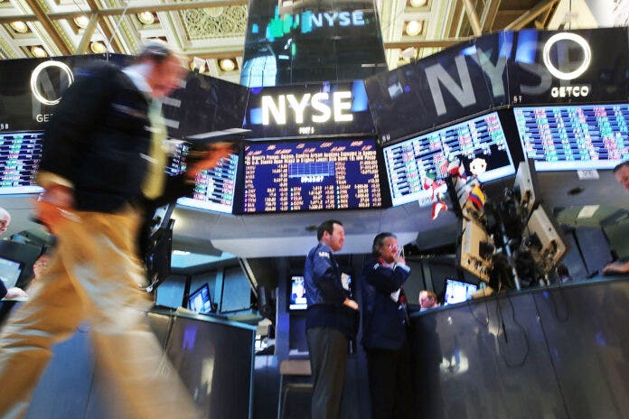 Wall Street in rialzo, rimbalzano le banche