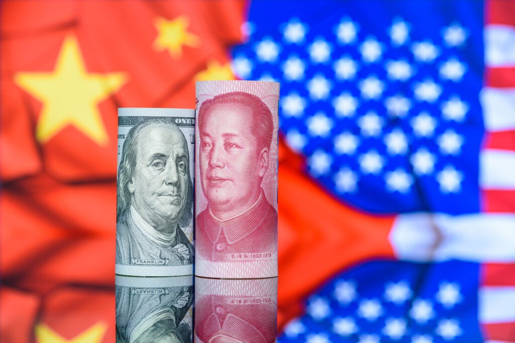 Cina all’offensiva, ma il dollaro Usa resta l’arma geopolitica più potente