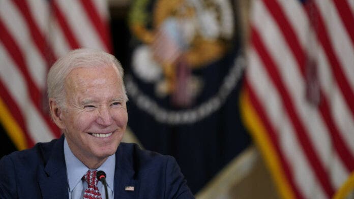 Borse positive con Biden che assicura che non ci sarà default Usa