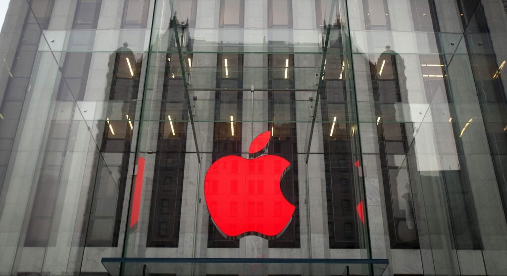 Borse europee in verde, a Wall Street Apple giù dopo lo stop del governo cinese sugli iPhone