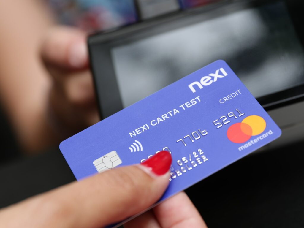 Nexi vola a Piazza Affari dopo i conti e la conferma della guidance