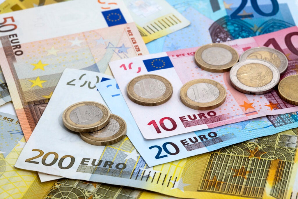 Quale futuro per l’euro dopo le elezioni europee? L’analisi di Amundi